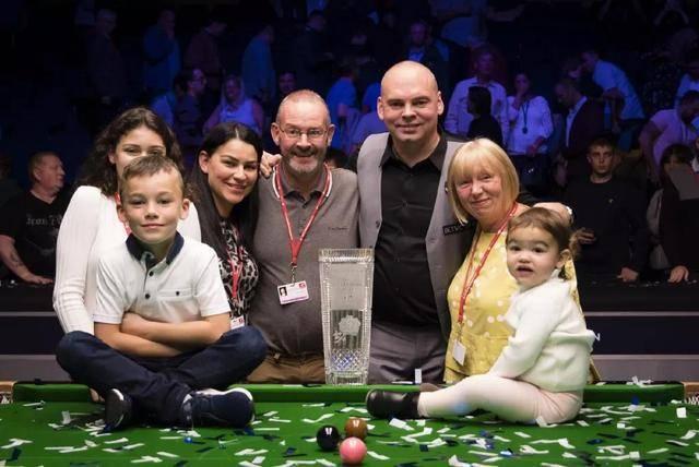 受欢迎的足 受欢迎的足