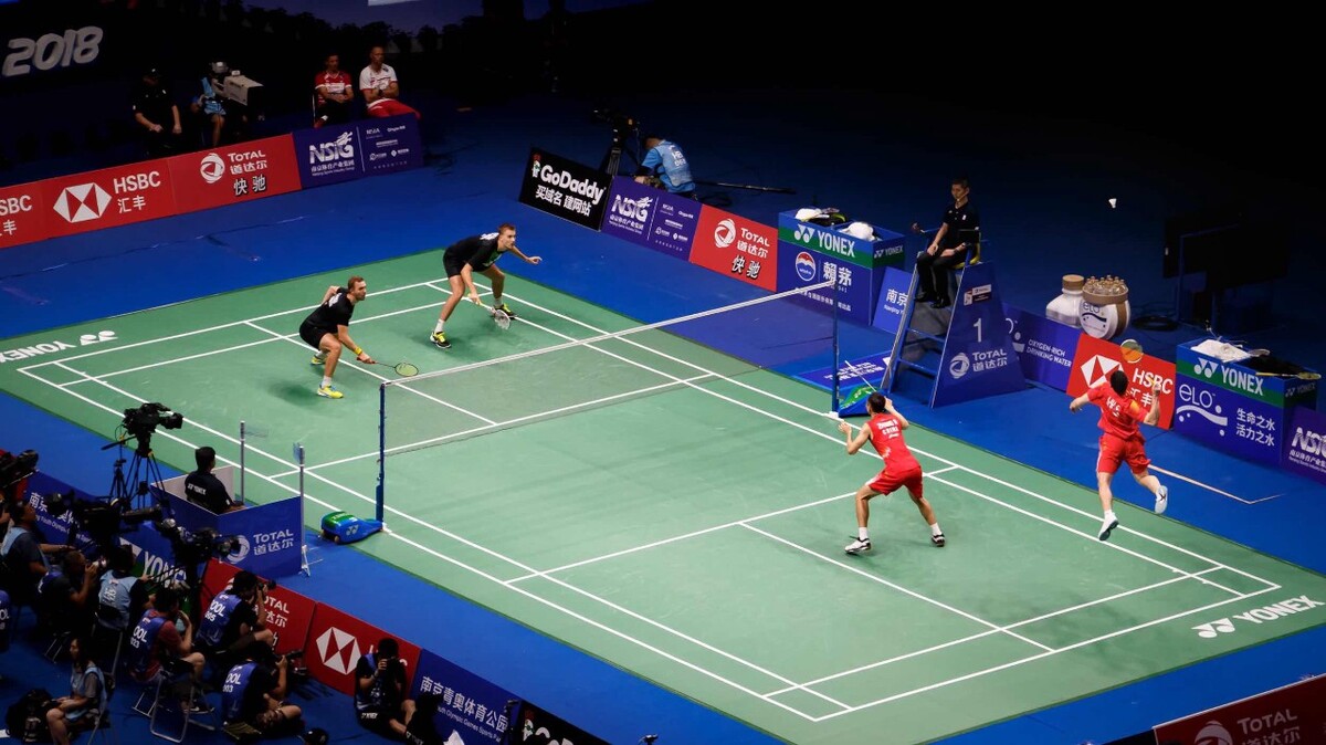 现尤为突出 现尤为突出