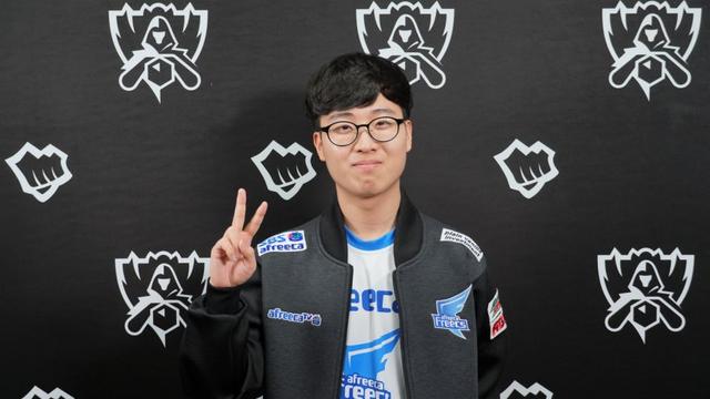 对裁判的判 对裁判的判