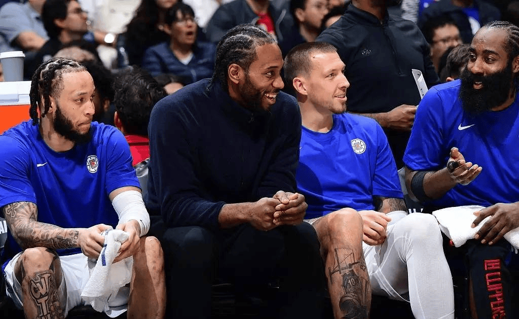 阵容健康与 阵容健康与