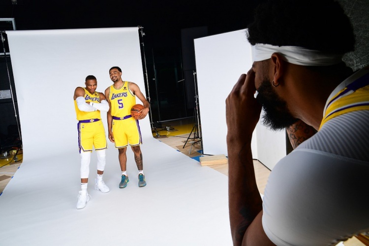 两场焦点对 两场焦点对